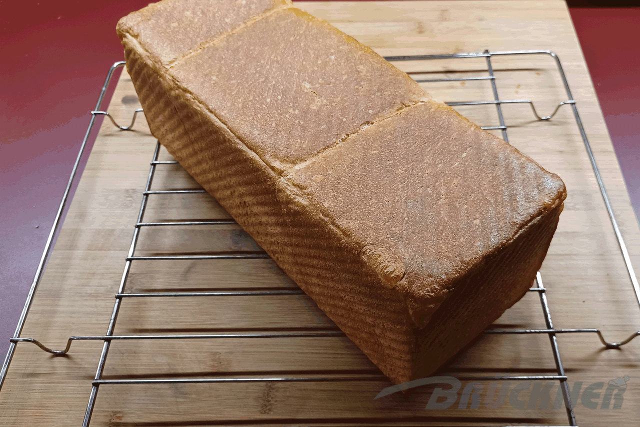 Dinkeltoastbrot